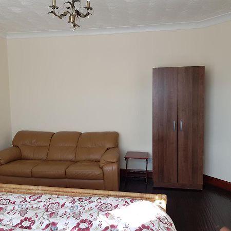 Cozy Guest House Luton  Luaran gambar